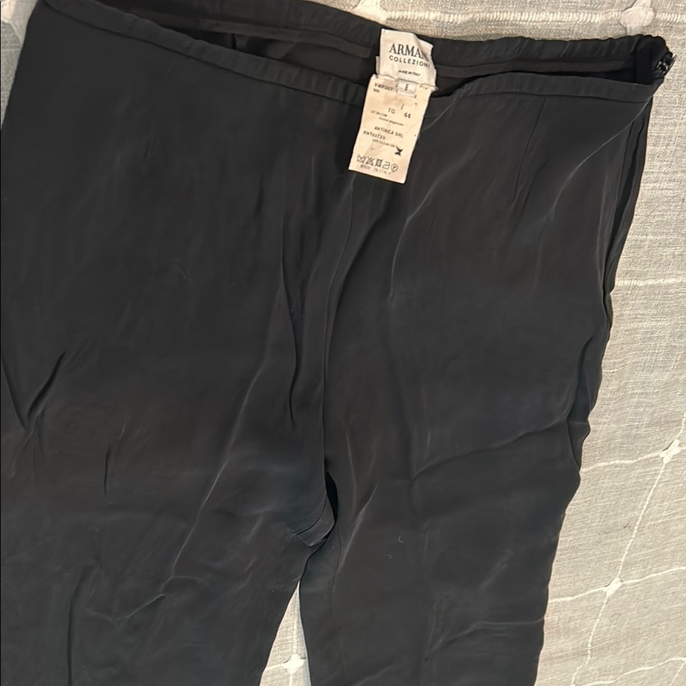 Armani Collezioni women’s 
Dark Black pants
